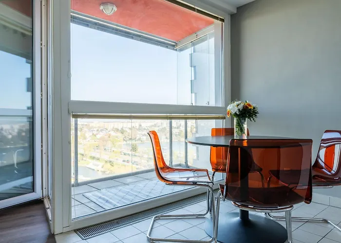 Danubeloft, Panoramic Skyview, Metro, Vic Apartmán *